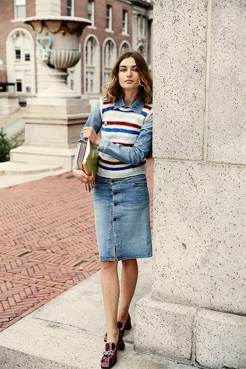 Cropped Sweater and Denim Skirt – Champagne & Chanel