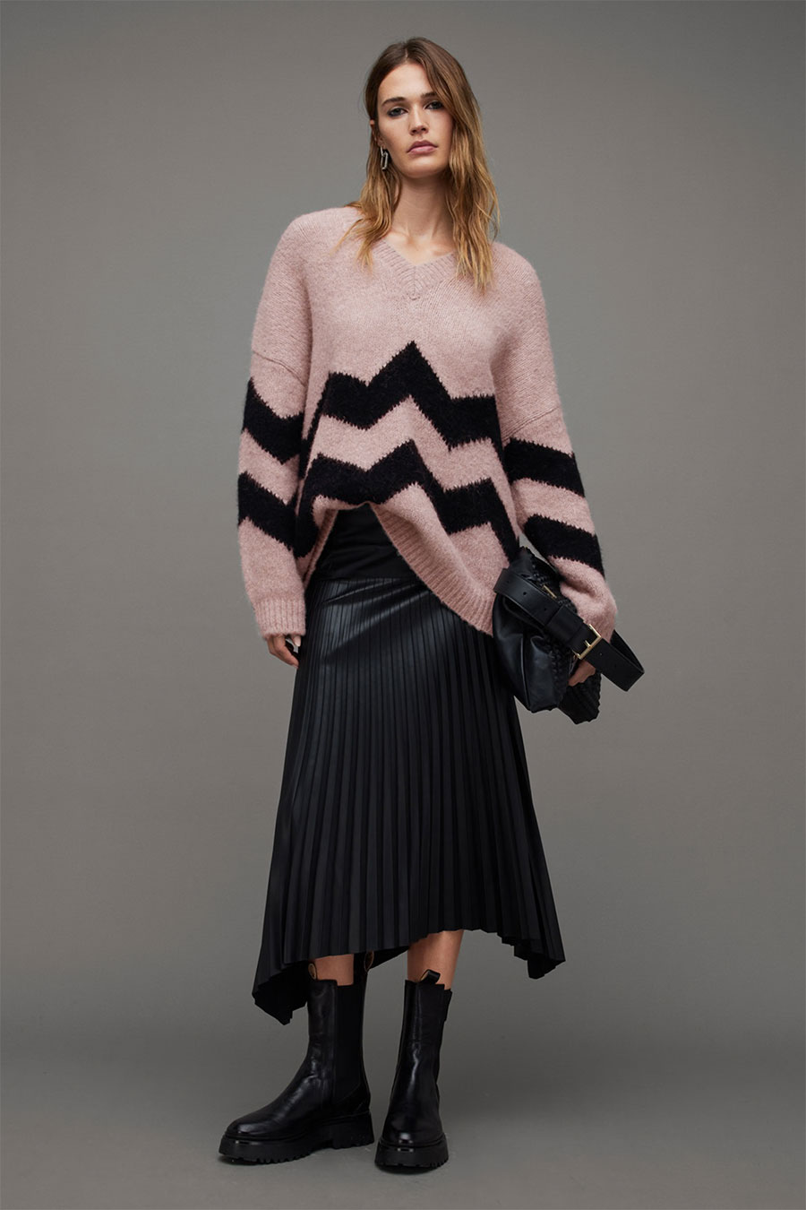 Graphic Black and Dusty Pink