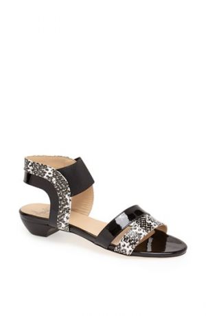 shoes for low volume feet