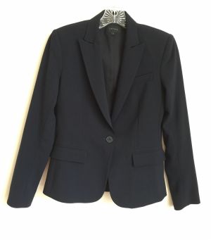 The Pros and Cons of Blazers - YLF