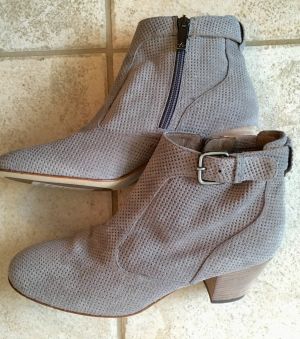 Weatherproofing Aquatalia suede booties YouLookFab Forum