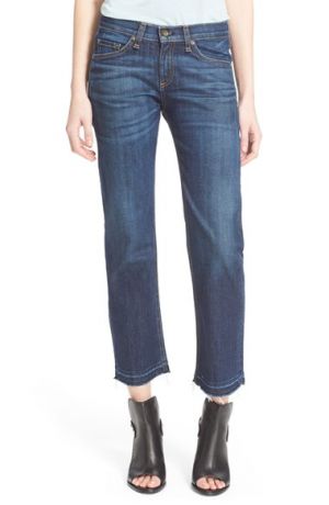 Trend: Flared Cropped Jeans - YLF
